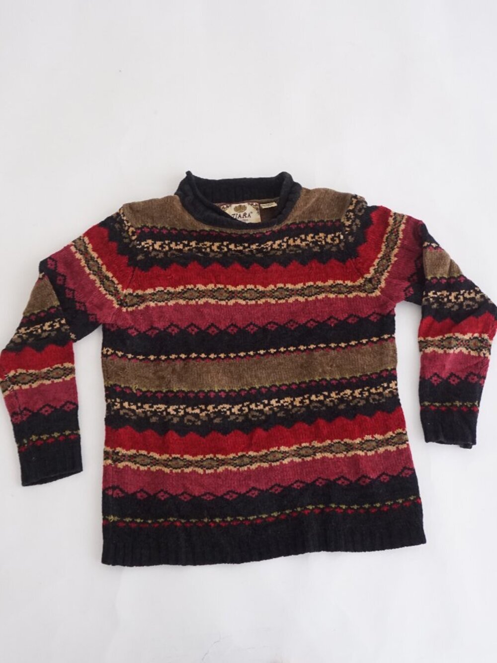 Vintage Tiara Red Black Fair Isle Nordic Geometric Chenille Knit Sweater PS